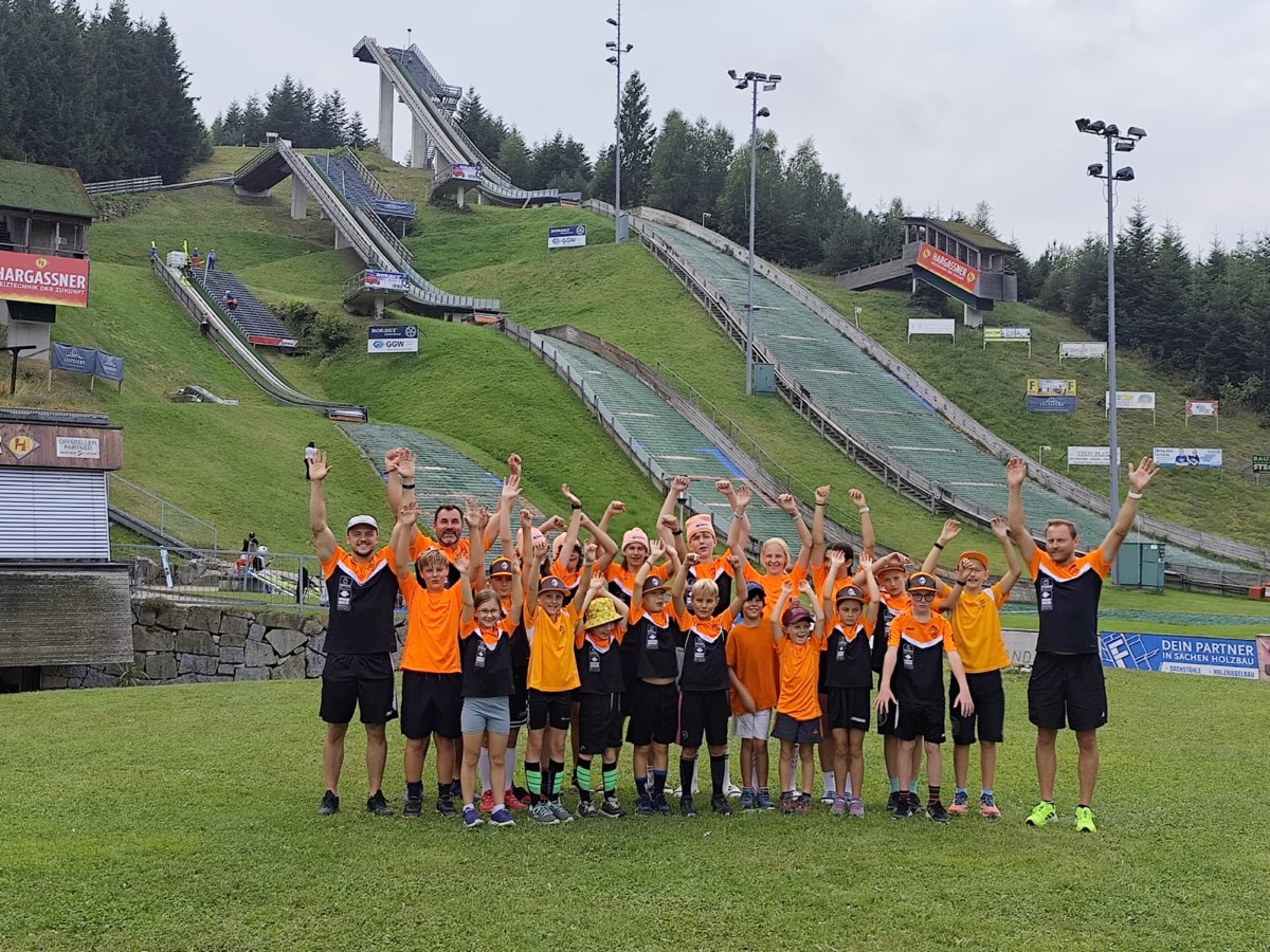 Summit — Arbeit 75